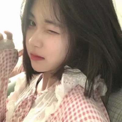 北极百货的秋乃小姐